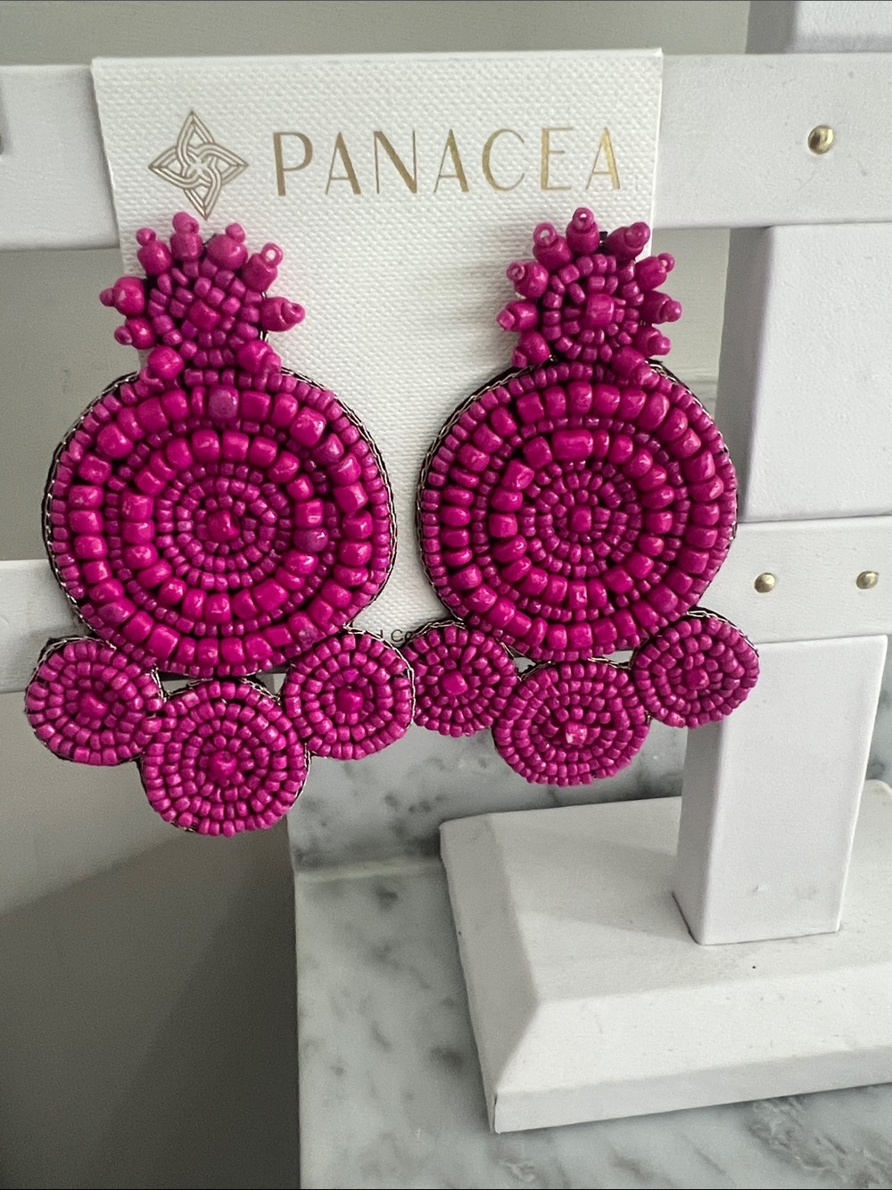 New 🩷Beaded Pink Earrings